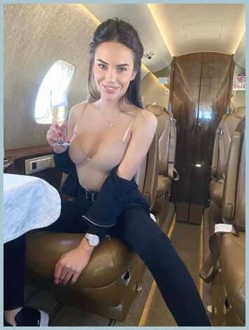 Iona gallery photo 2