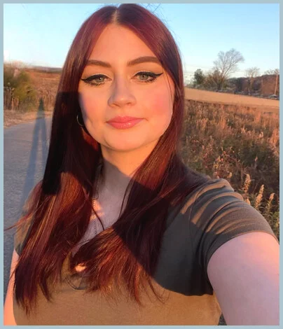 Alice gallery photo 1