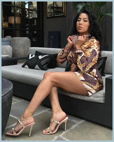 Allison gallery photo 1