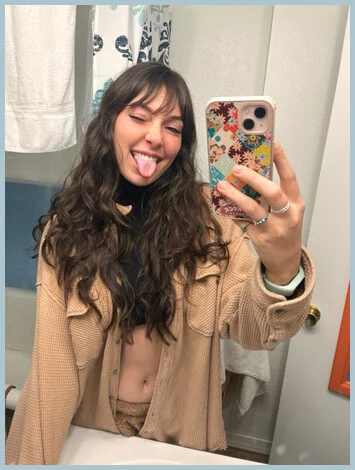 Nathalie gallery photo 1