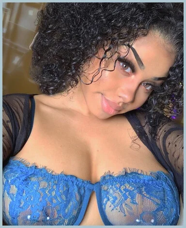 Sarah gallery photo 2