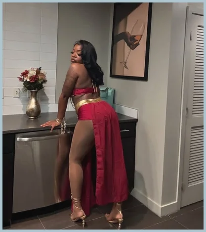 Lawrence Ladys model