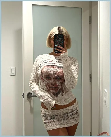 Roxie gallery photo 1