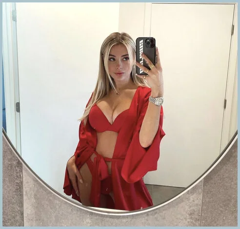 Wendy gallery photo 1