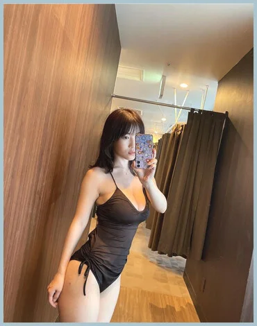 Kiara gallery photo 1