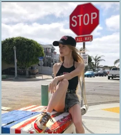 Olga gallery photo 2