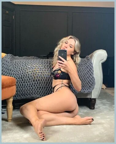 Ella gallery photo 1