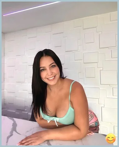 Leydis gallery photo 1