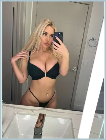 Savannah bond gallery photo 1