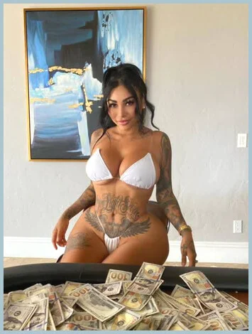 Ella gallery photo 1