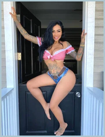 Brittany joy Ladys model