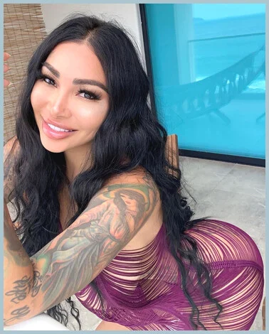 Brittany joy gallery photo 2