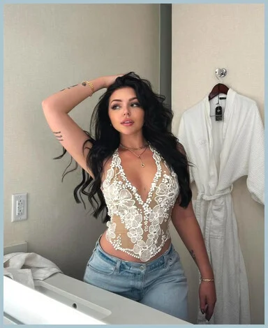 Hazey Haley Ladys model