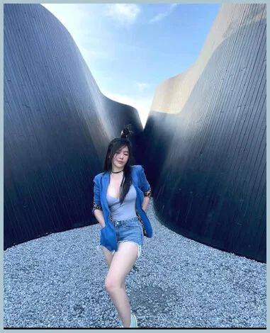 Ellamikana gallery photo 2