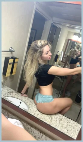 Clara walls Ladys model