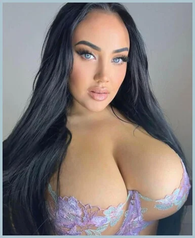 Linda gallery photo 2