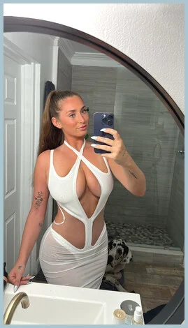 Cassandra gallery photo 1