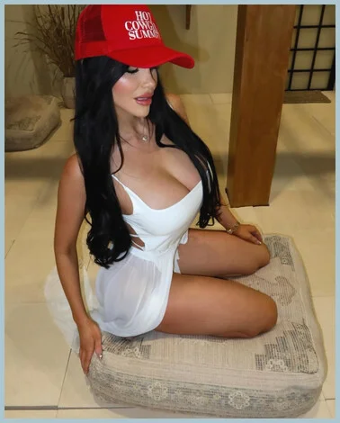 Xandra gallery photo 1