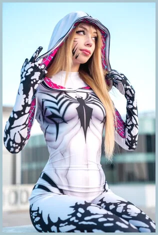 Isla moon Ladys model