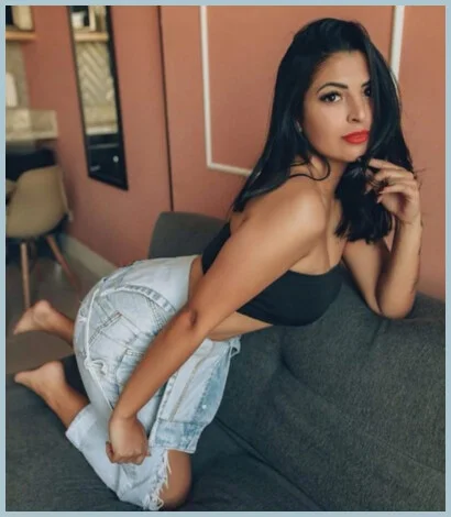 Carol-lux gallery photo 1