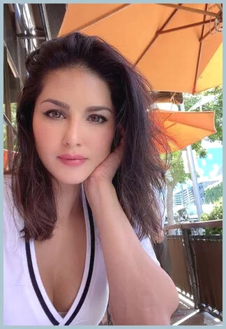 Natasha gallery photo 2