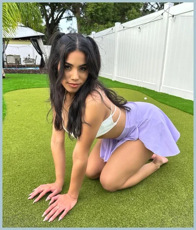 Jessica gallery photo 1