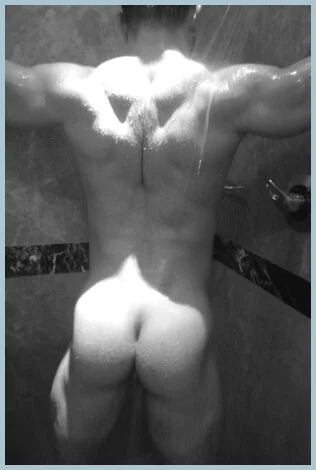 Adonis Wilson gallery photo 2