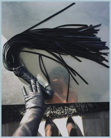 Ladys gallery photo 2