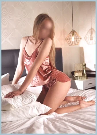 Julia GFE Ladys model