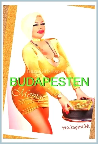 Moniqe gallery photo 1