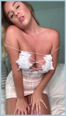 Marianne Ladys model