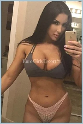 patricia_hot gallery photo 1