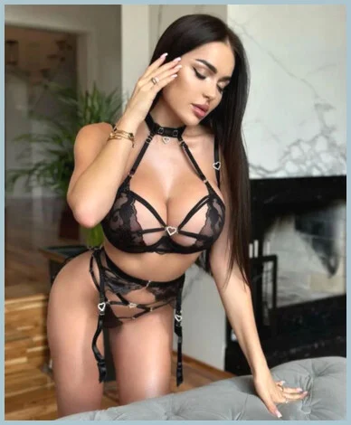 Maria Guzman gallery photo 1