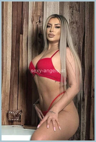 Peachy gallery photo 1