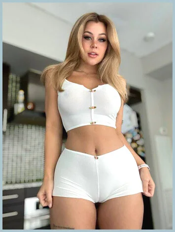 Barbie Lu gallery photo 1