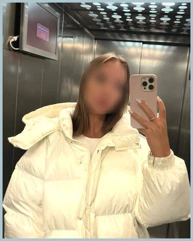 Elina gallery photo 1