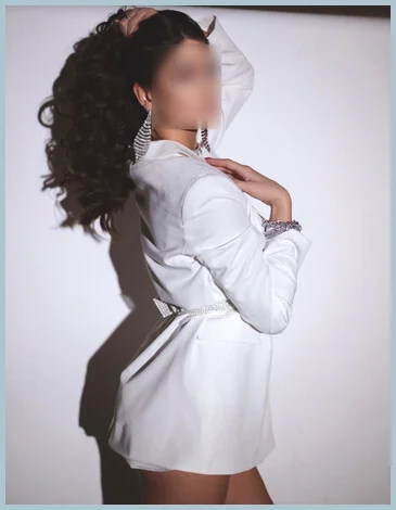 Joselle gallery photo 2