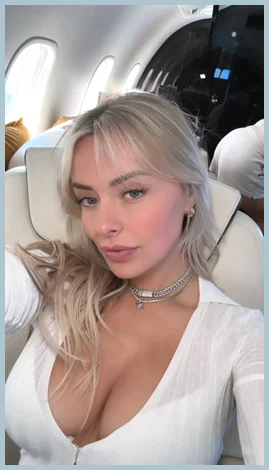 Mikky gallery photo 2