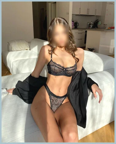 Lesya gallery photo 1