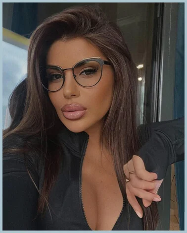 Tatiana gallery photo 1