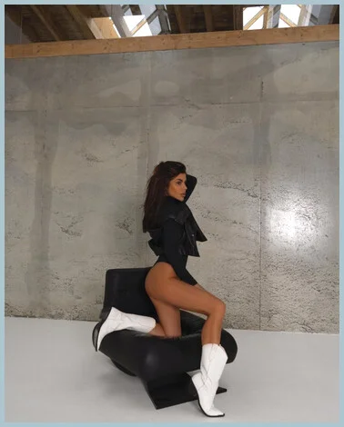 Tatiana gallery photo 2