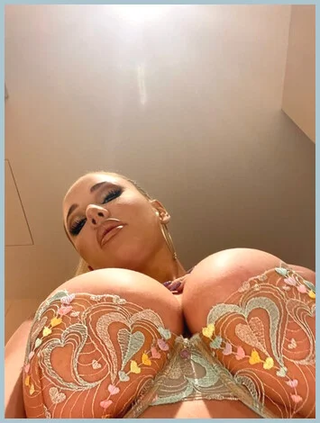 lisabeth lacus gallery photo 2