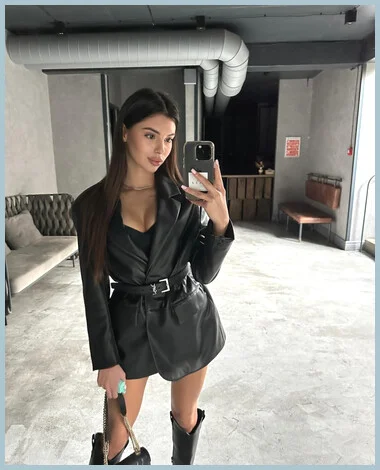 Zara gallery photo 2