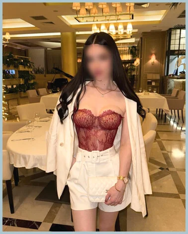 Kiki gallery photo 2