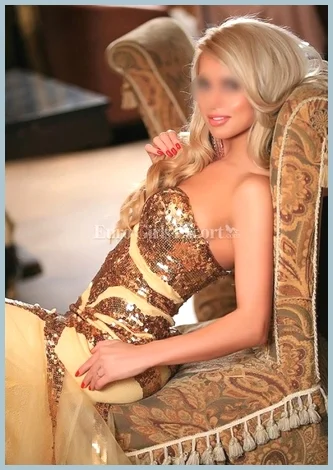 Nicola Escort Ladys model