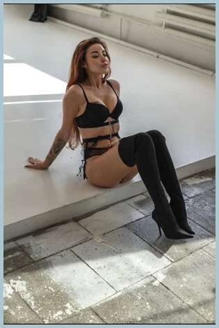 Clara gallery photo 2