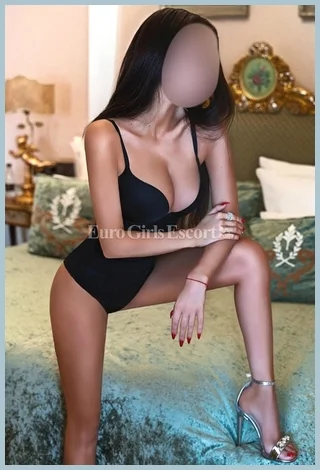 Anna Romanova Ladys model