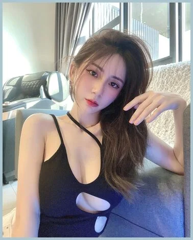 Mary gallery photo 2