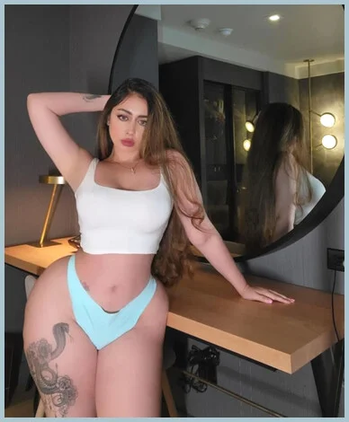 Anisha gallery photo 1