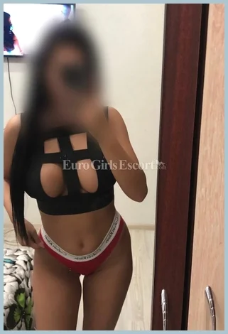 Simina gallery photo 1